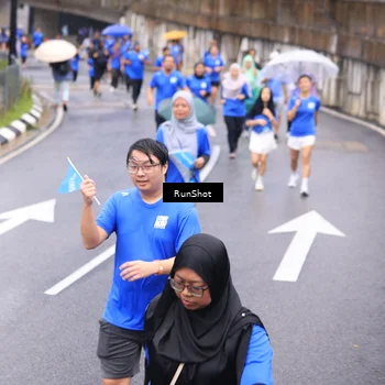 Runner Photo 7957014