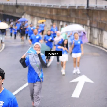 Runner Photo 7957026