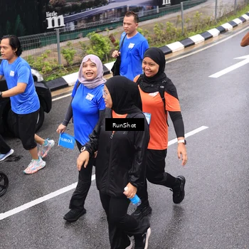 Runner Photo 7957029