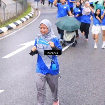 Runner Photo 7957040