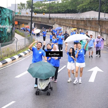 Runner Photo 7957061