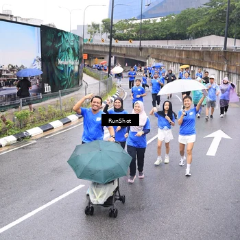 Runner Photo 7957072