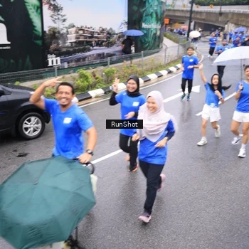 Runner Photo 7957088