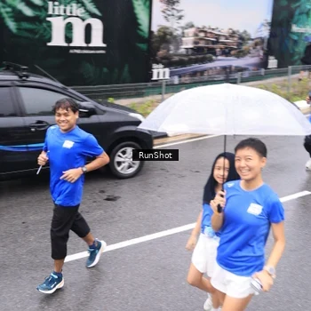 Runner Photo 7957119