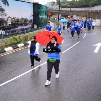 Runner Photo 7957121
