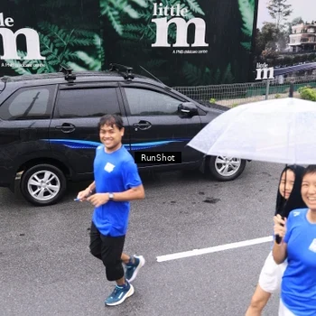 Runner Photo 7957123