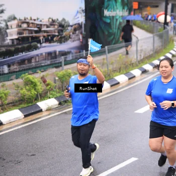 Runner Photo 7957126