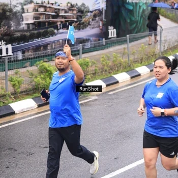 Runner Photo 7957130