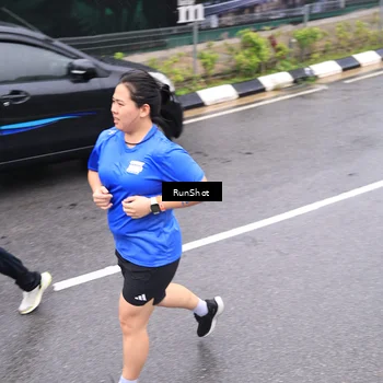 Runner Photo 7957143