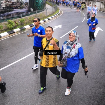 Runner Photo 7957145