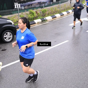 Runner Photo 7957146