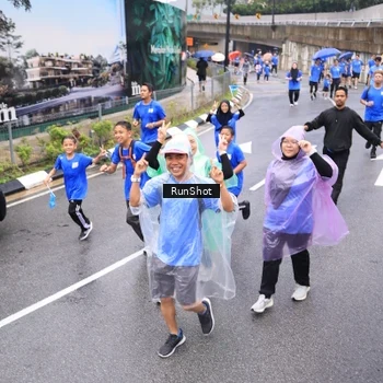 Runner Photo 7957176