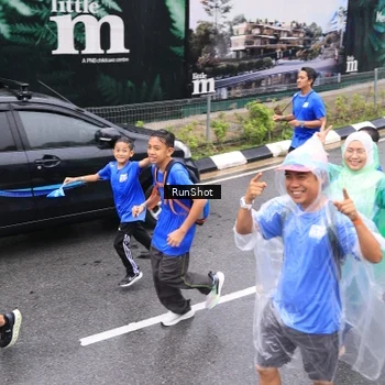Runner Photo 7957183