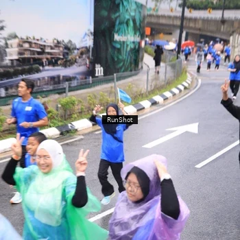 Runner Photo 7957185