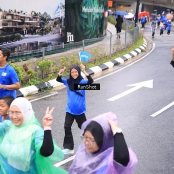 Runner Photo 7957187