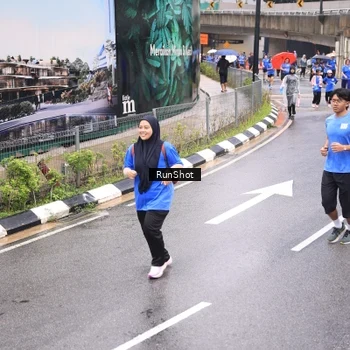 Runner Photo 7957243