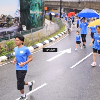 Runner Photo 7957262