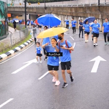 Runner Photo 7957266