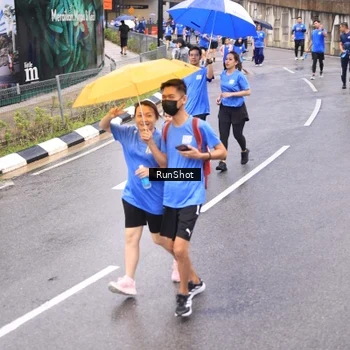 Runner Photo 7957274