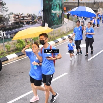 Runner Photo 7957283