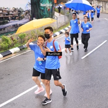 Runner Photo 7957284