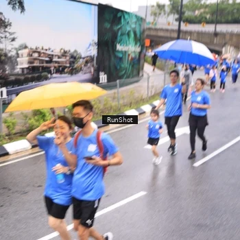 Runner Photo 7957285