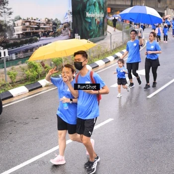 Runner Photo 7957286