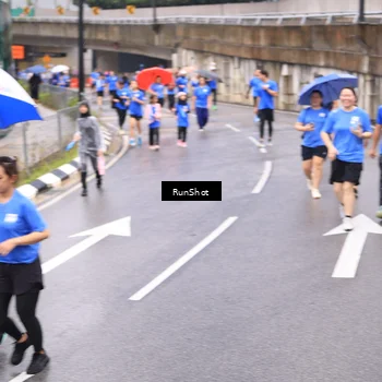 Runner Photo 7957298