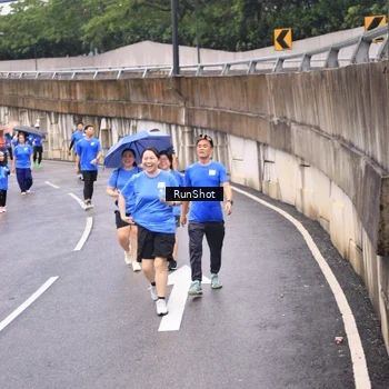 Runner Photo 7957312