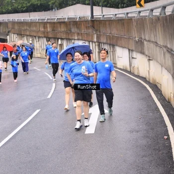 Runner Photo 7957317