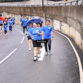 Runner Photo 7957318