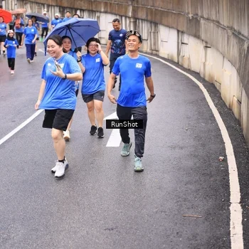 Runner Photo 7957335