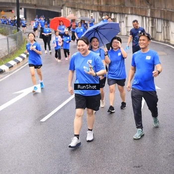 Runner Photo 7957344