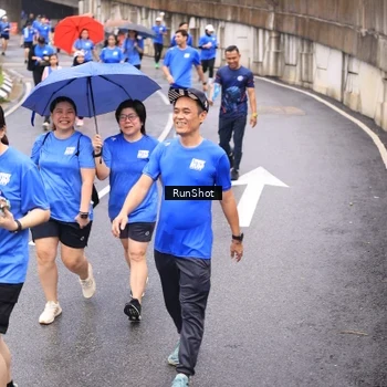 Runner Photo 7957359