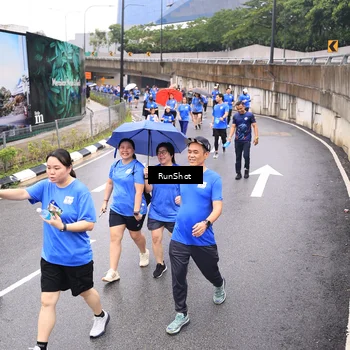 Runner Photo 7957367