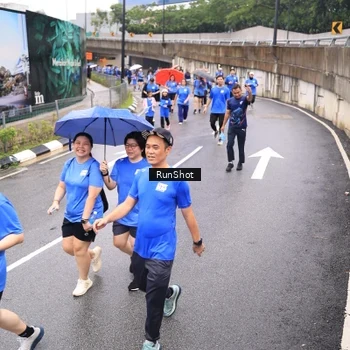 Runner Photo 7957374