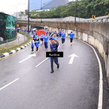 Runner Photo 7957377