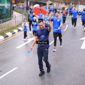 Runner Photo 7957389