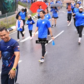 Runner Photo 7957408