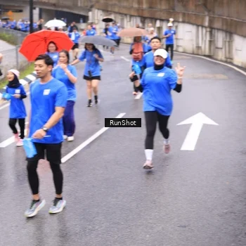 Runner Photo 7957413