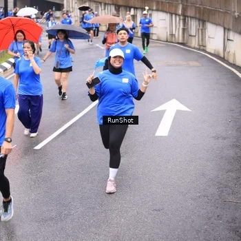 Runner Photo 7957416