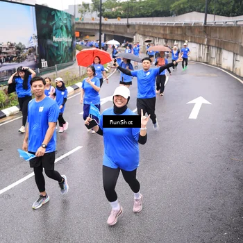 Runner Photo 7957432