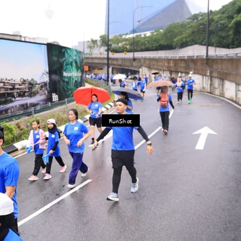 Runner Photo 7957442