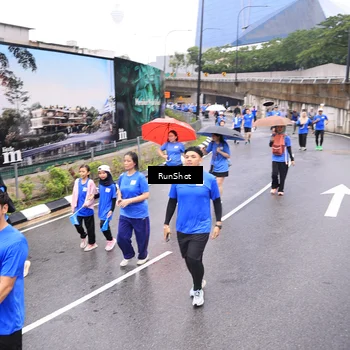 Runner Photo 7957443