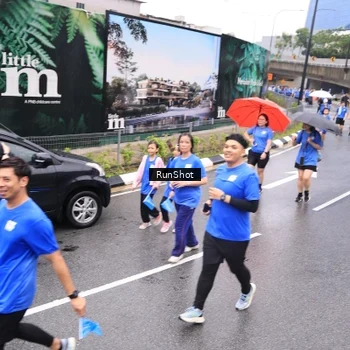 Runner Photo 7957449