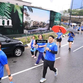 Runner Photo 7957451