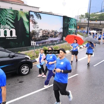 Runner Photo 7957457