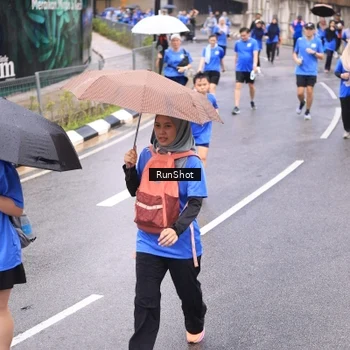 Runner Photo 7957486
