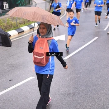 Runner Photo 7957491