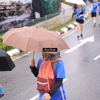 Runner Photo 7957498